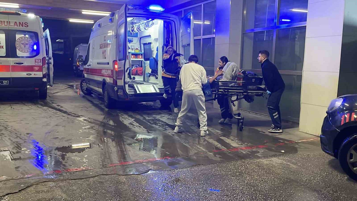Karaman’da parkta bıçaklı kavgada 2 çocuk ağır yaralandı, şüpheli yakalandı